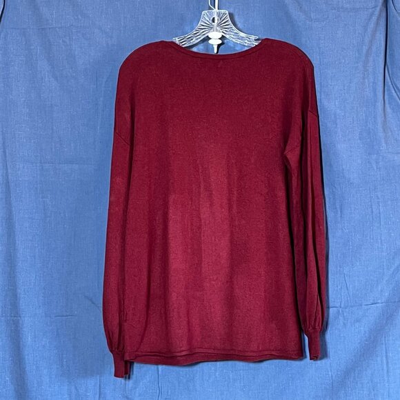 14th & Union scoop neck merlot burgundy sweater with gathered cuffs size M - Picture 3 of 6